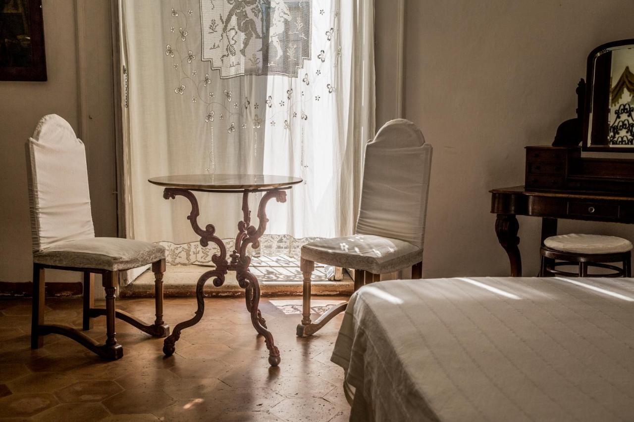 Le Foglie Di Acanto Лучера Экстерьер фото